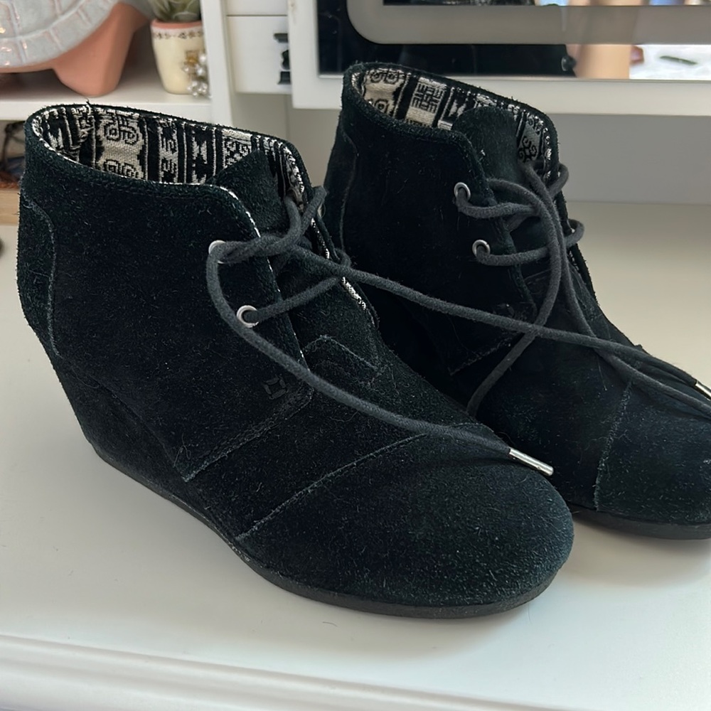 TOMS - Size 7